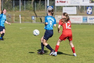 Bild 338 - wBJ TuS Rotenhof - Holstein Kiel : Ergebnis: 1:4